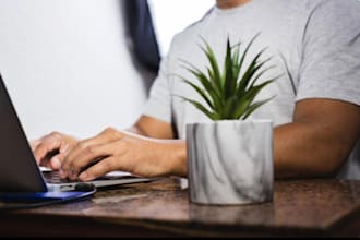 reply to your customer messages quickly and professionally