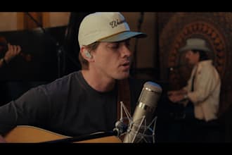 be your male pop, folk, rock, and blues vocalist, singer and guitarist