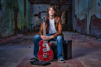 record acoustic and electric guitar for your song