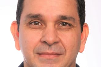 strategic political and institutional consulting