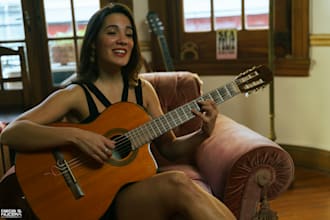 be your tango and argentinian folk vocal teacher
