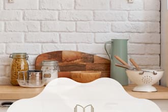write SEO blog posts and articles for airbnb hosts and short term rental owners
