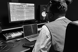 produce your songs, make beats and teach you logic pro