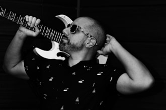 make hard rock riffs and solos