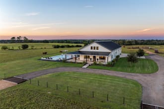 design custom barndominium and pole barn floor plans