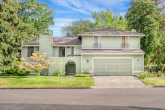 enhance real estate exterior photos with sky and lawn replacement