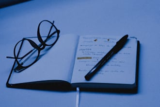 write powerful short stories on social issues,mental health and real life