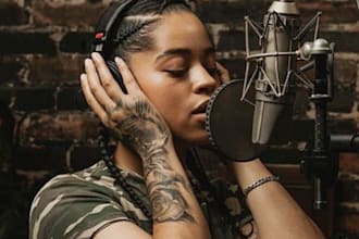be your female rapper, rap vocalist, songwriter and hip hop singer frestyle rap