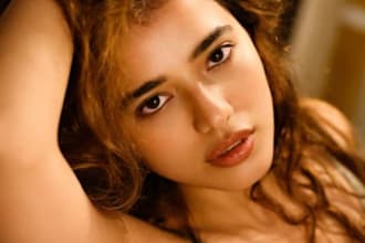 do your progressive business female model