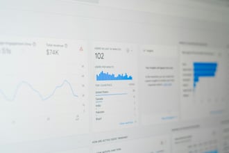 create professional excel financial models and financial analysis