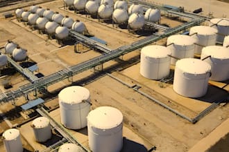 do 3d oil and gas storage tank farm design and rendering