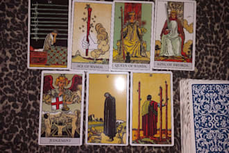 give a detailed love tarot reading