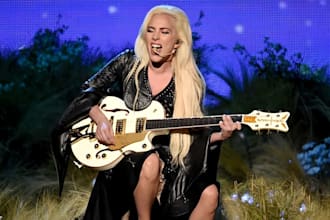 sing and write a custom song parody song or personalized song