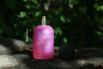 create luxury product photography and lifestyle photos for your brand