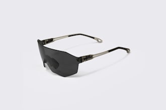 render photorealistic eyewear and product in keyshot