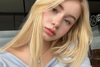 be your branded female photo modeling