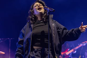 be your female singer, songwriter, female vocalist and custom song