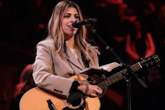 be your female singer, songwriter, female vocalist and custom song