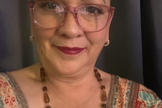 tu oyente empático, darte apoyo emocional y platicar por chat o video