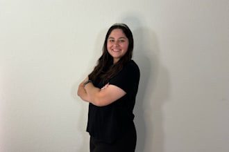be your online personal trainer with custom 1 on 1 coaching