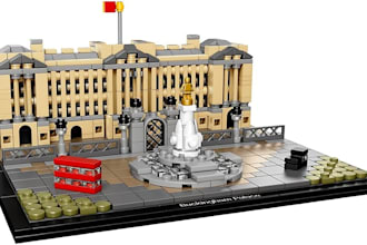 design custom lego moc model lego house display set using bricklink studio file
