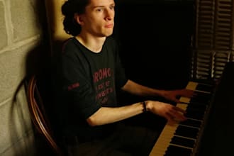 teach piano lessons for you