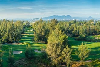 materialize 3d golf course,site plan,9to 18 holes,city parks render,clubhouse