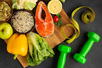 be your personal fitness coach and custom diet plan expert