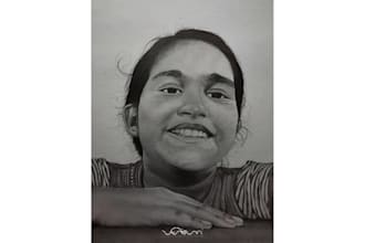draw realistic pencil sketches and portraits
