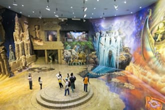 design immersive 3d museums, showrooms, and art galleries