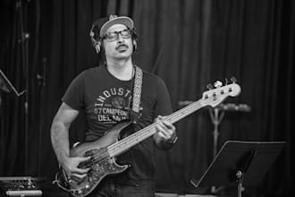 learn electric bass online from a grammy award winner
