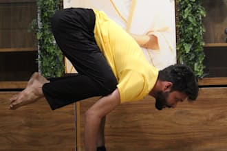 be your personal yoga trainer for 1 on 1 online yoga sessions