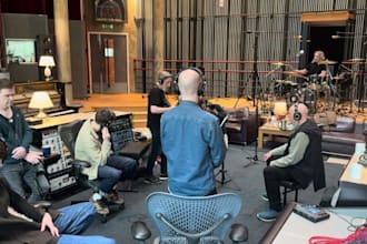 track custom session drums to humanize your midi or ai track