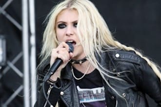 be female metal singer rock vocalist female rock singer female vocals songwriter