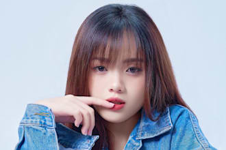 be female singer korean singer japanese singer kpop songwriter female vocalist