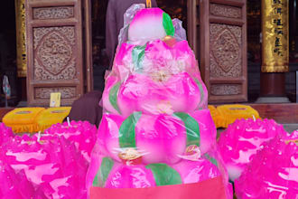 arrange a 7 day buddhist temple candle offering in china