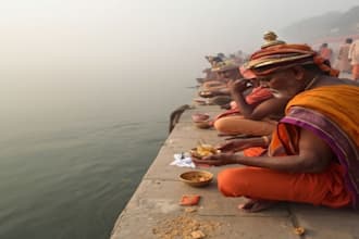 perform authentic shradh and pitru paksha rituals in india