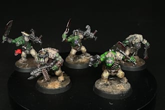 paint your warhammer, dnd, and board game minis