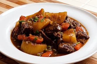 cook a diecious africa soup fried stew beans and rice
