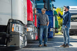 develop trucks tracking software, gps vehicle tracker and fleet management app