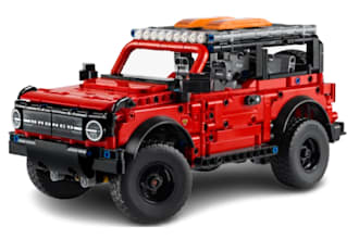 design custom lego moc models with bricklink studio and instructions