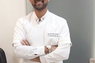 write professional dental blogs and medical articles as a dentist