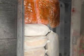 mealprep food for you during the week in your house