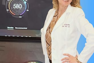 create dietitian backed mature ugc videos for your  social media platform