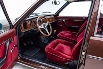 model classic 3d car with interior in blender,game 3d assets,uv map,pbr textures