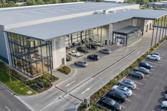 design 3d car dealership, car showroom, auto sales centre, car sales plaza