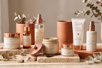 design skincare product packaging and label