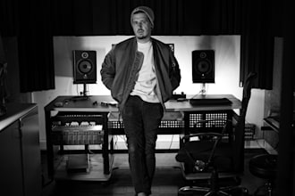 compose an exclusive, unique beat for your sound