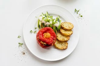 create a personalized weekly nutrition plan