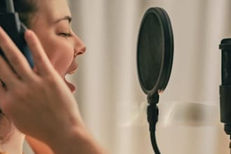 sing multilingual gospel harmonies for worship songs and hymns